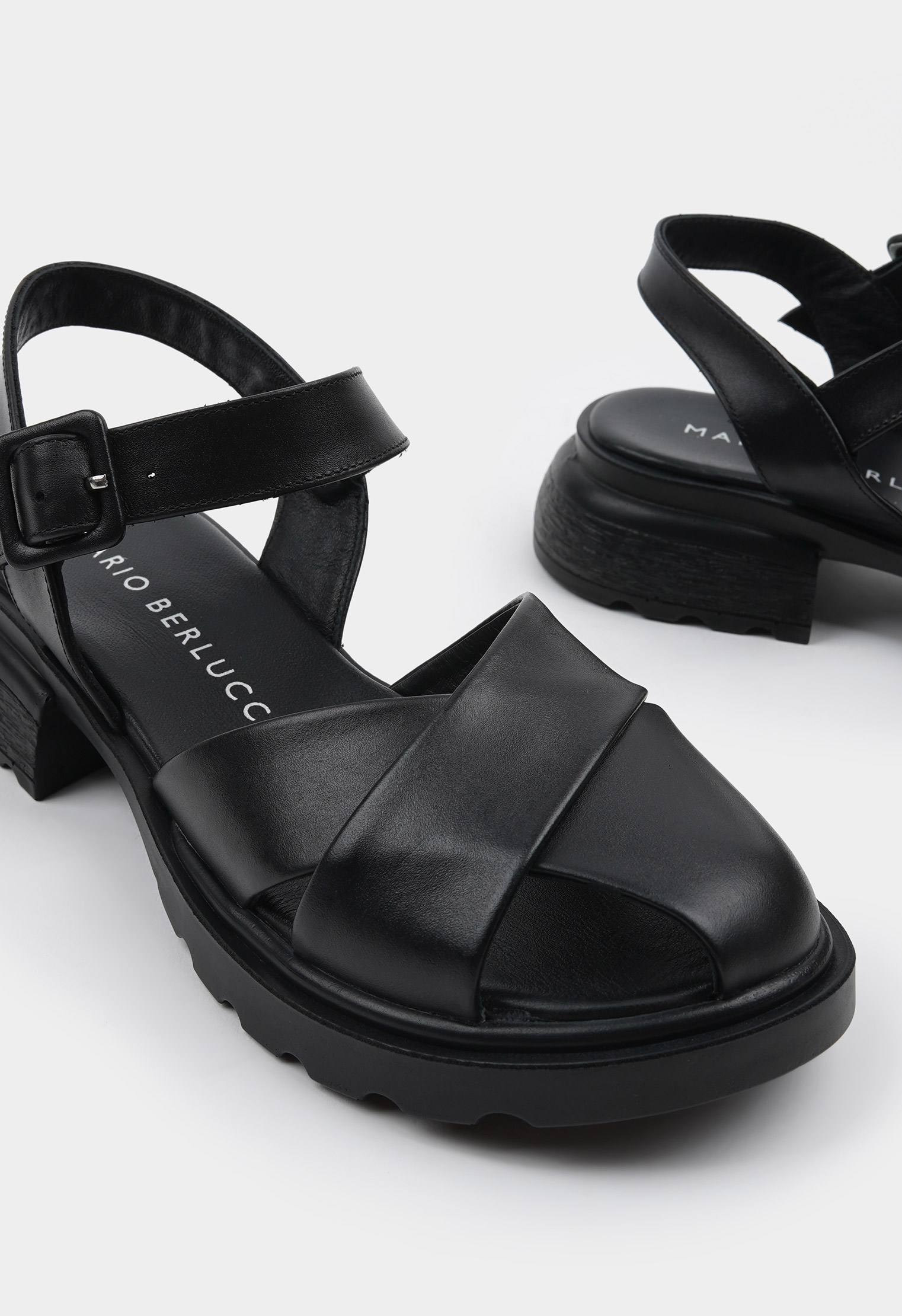 Сандалии Mario Berlucci Сандалии Mario Berlucci