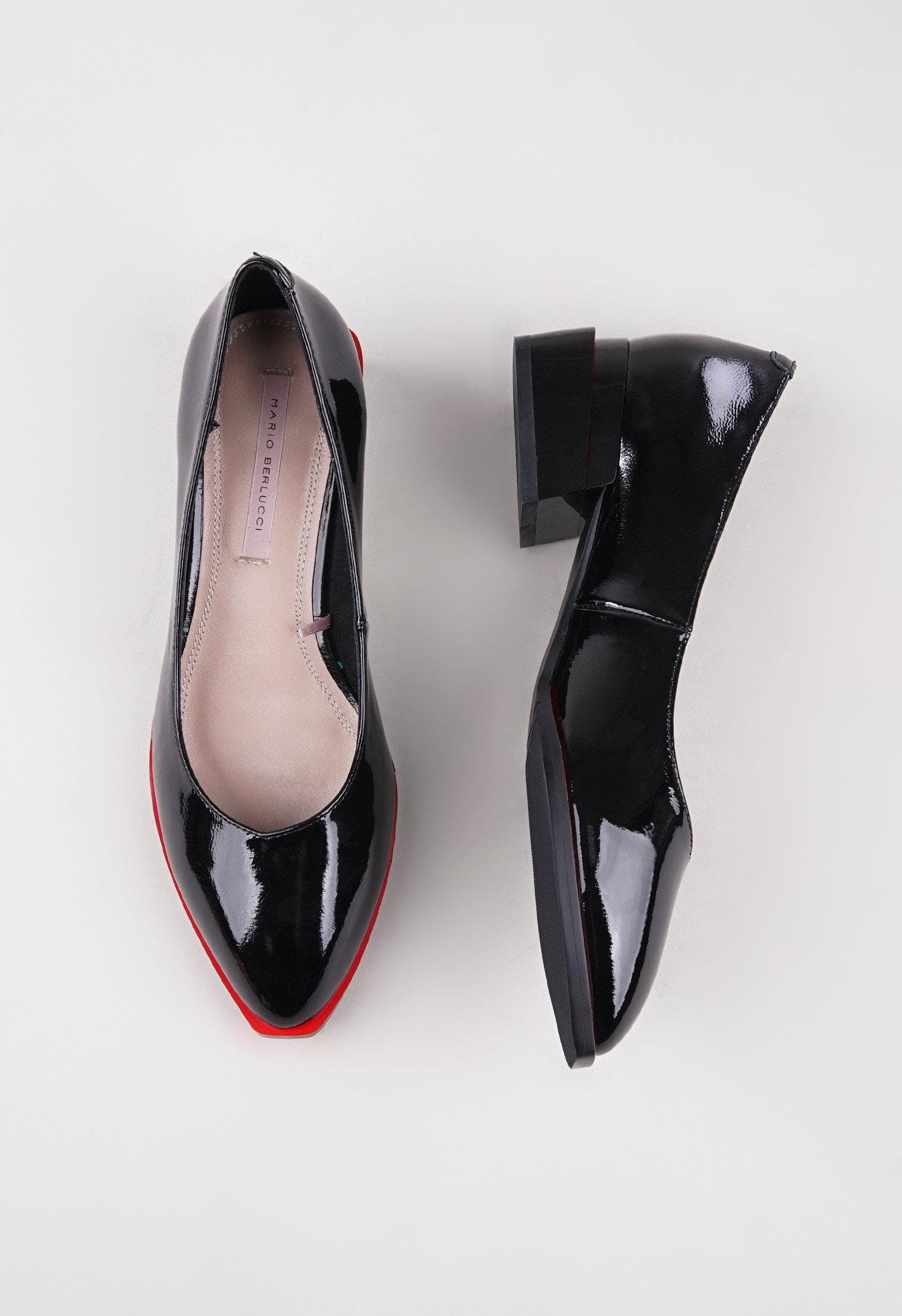 Туфли на низком каблуке Mario Berlucci Туфли на низком каблуке Mario Berlucci