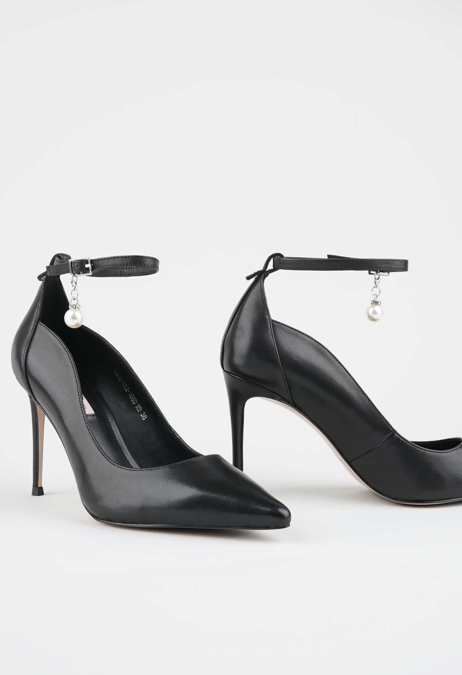 Туфли на шпильке Mario Berlucci Туфли на шпильке Mario Berlucci