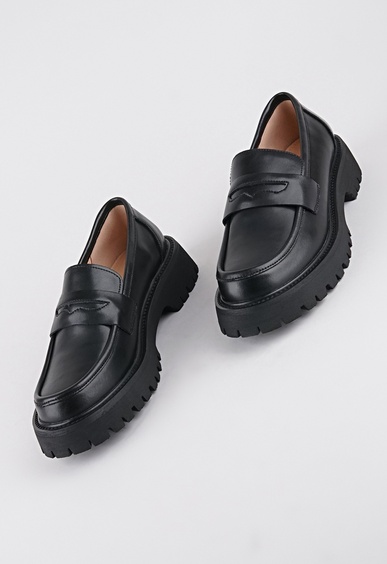 Туфли на низком каблуке Mario Berlucci Туфли на низком каблуке Mario Berlucci