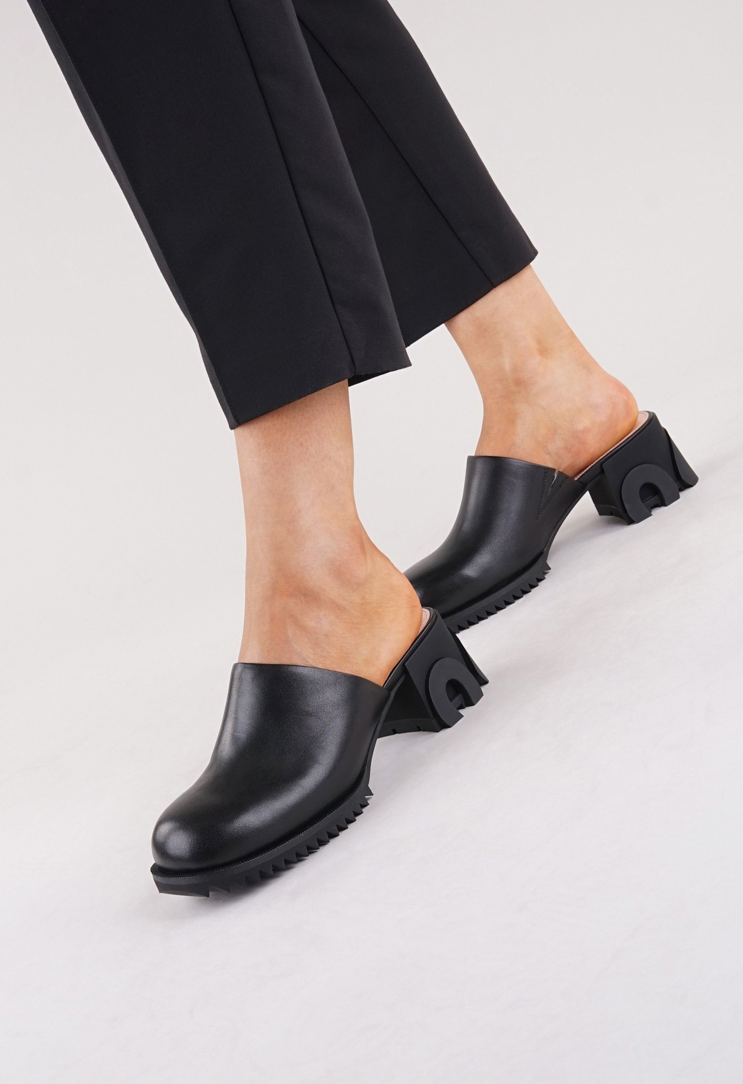 Сабо Mario Berlucci Сабо Mario Berlucci