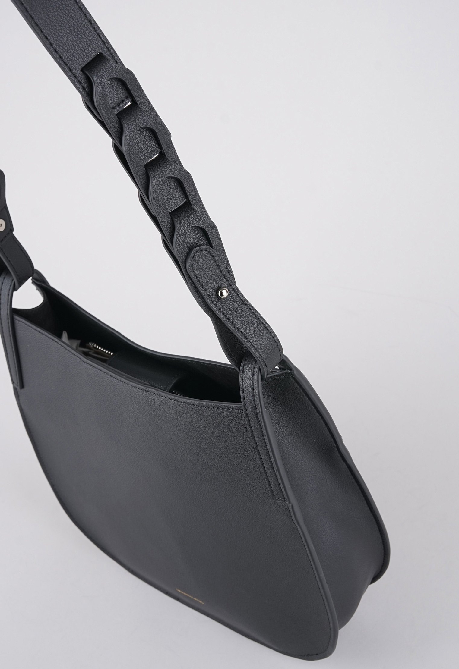 Сумки с ручками Mario Berlucci Сумки с ручками Mario Berlucci