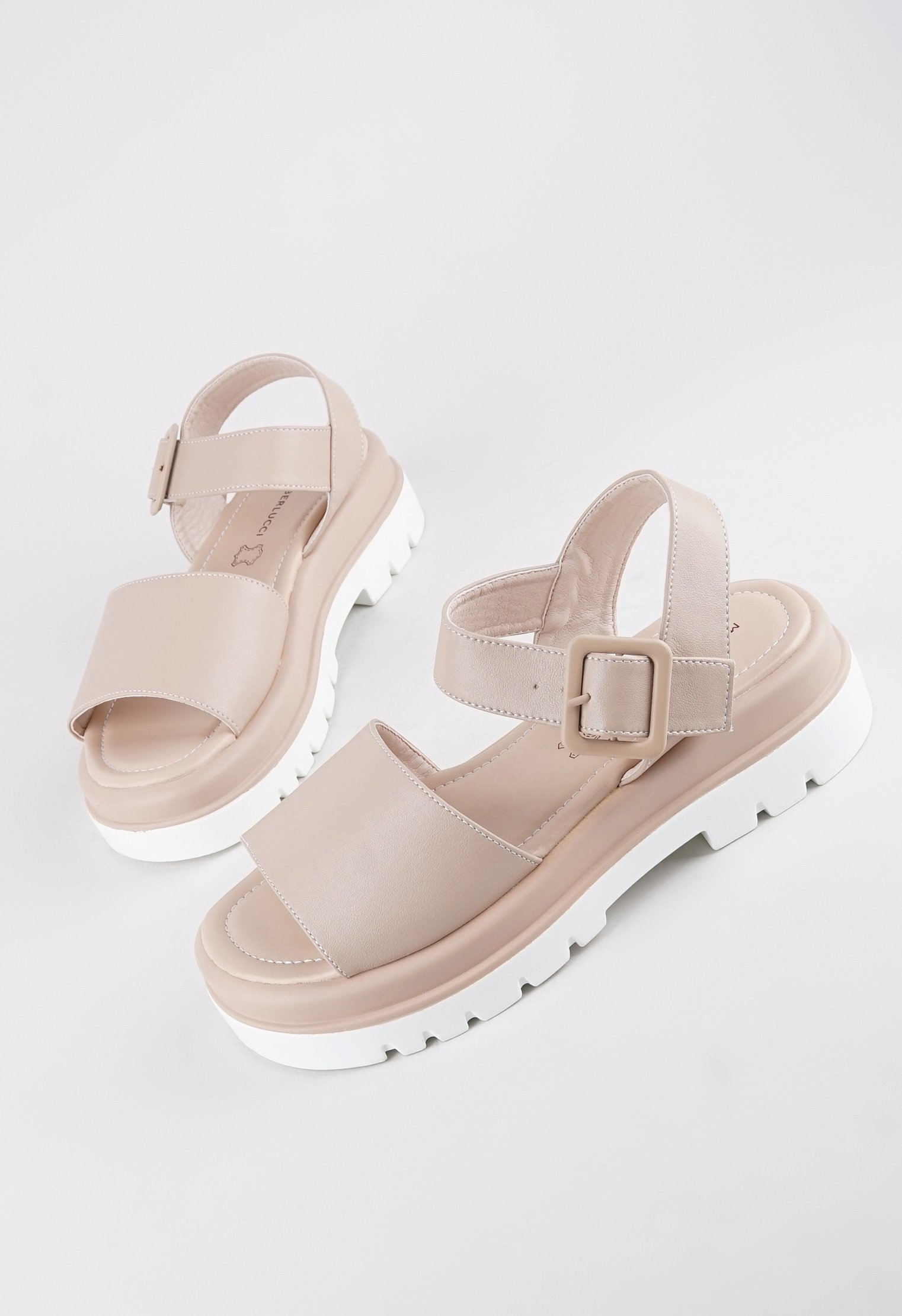 Сандалии Mario Berlucci Сандалии Mario Berlucci