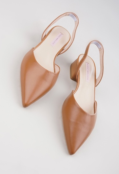 Туфли на низком каблуке Mario Berlucci Туфли на низком каблуке Mario Berlucci