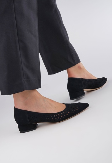 Туфли на низком каблуке Mario Berlucci Туфли на низком каблуке Mario Berlucci