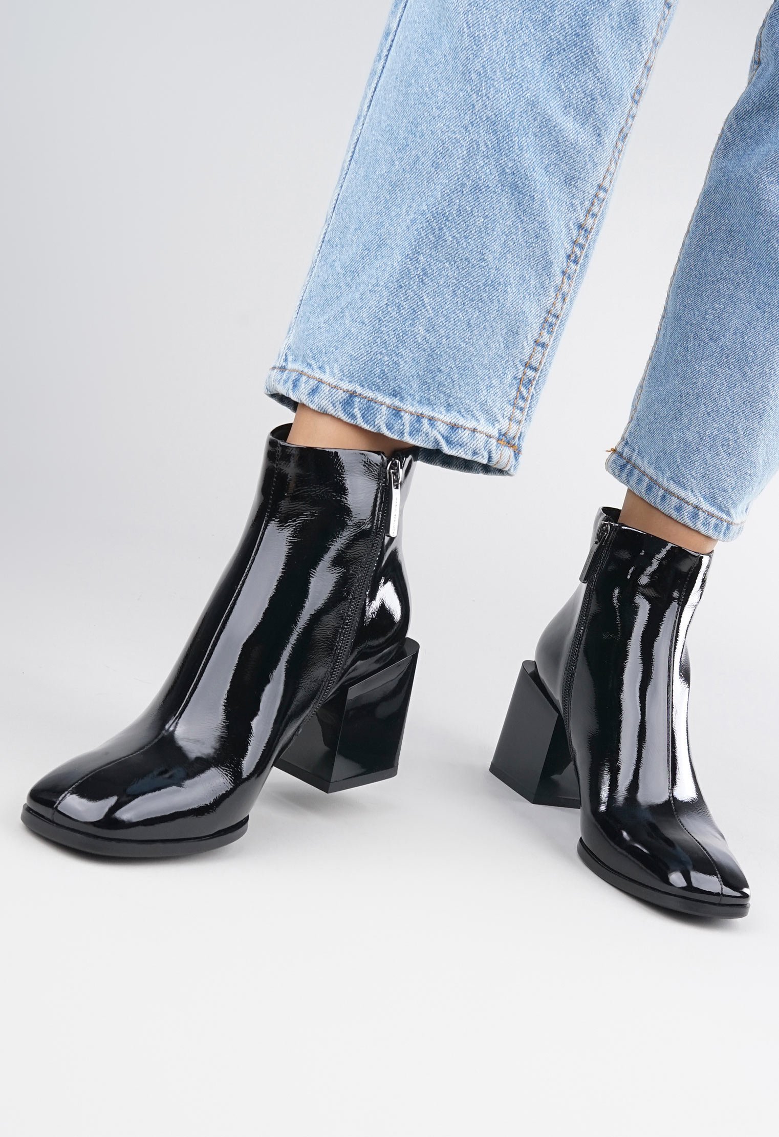 Ботильоны Mario Berlucci Ботильоны Mario Berlucci