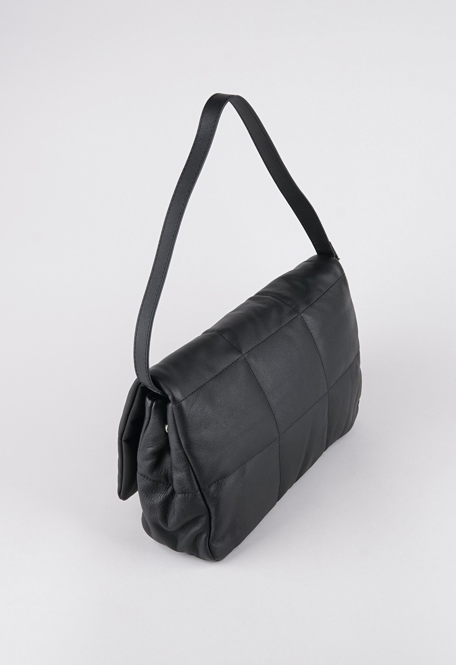 Сумки с ручками Mario Berlucci Сумки с ручками Mario Berlucci