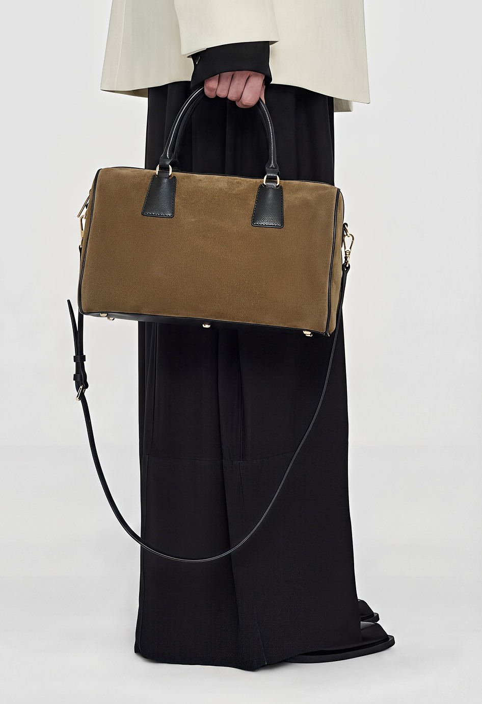 Mario Berlucci 7-J37-9M