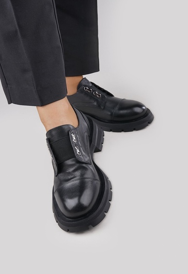 Туфли на низком каблуке Mario Berlucci Туфли на низком каблуке Mario Berlucci