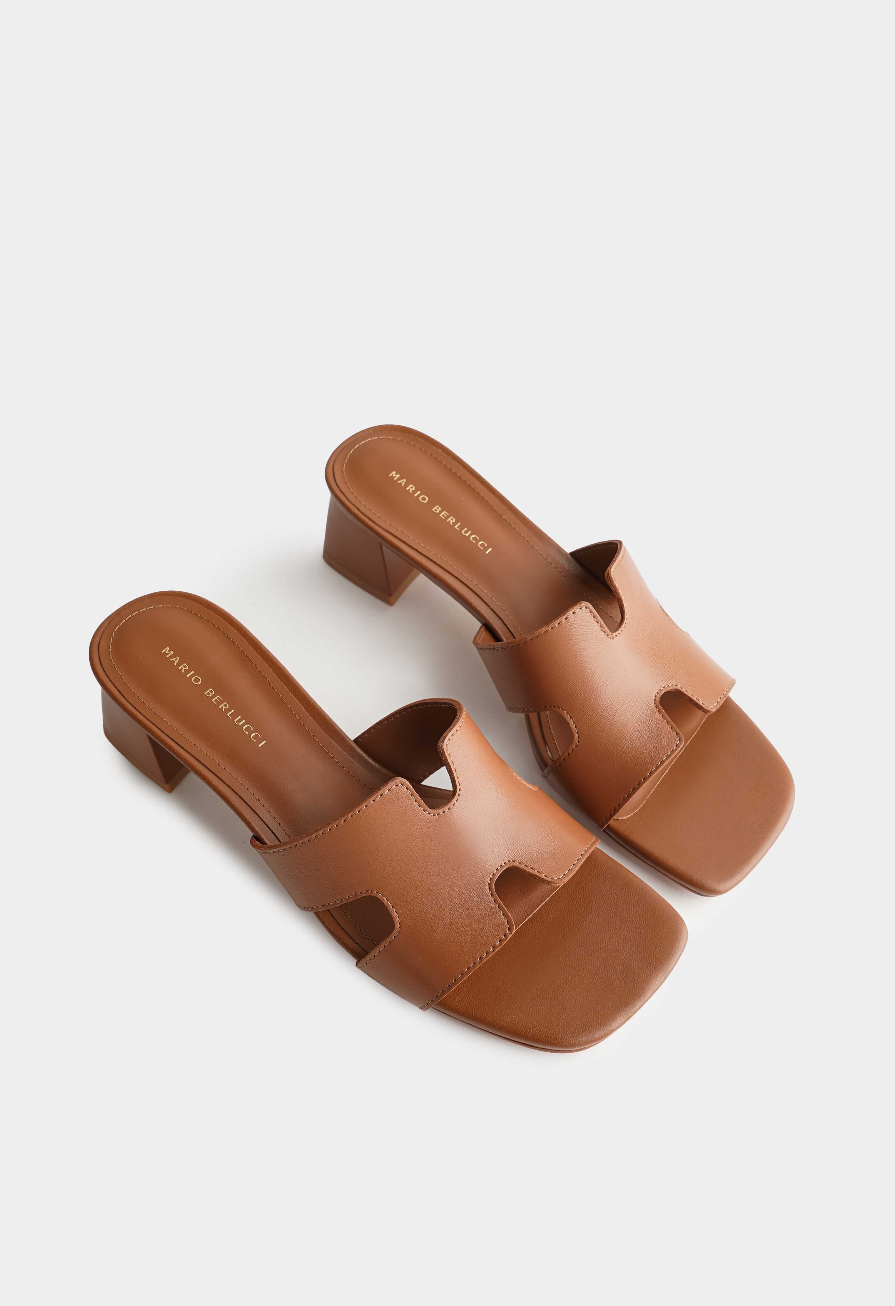 Mario Berlucci 1-J004-4