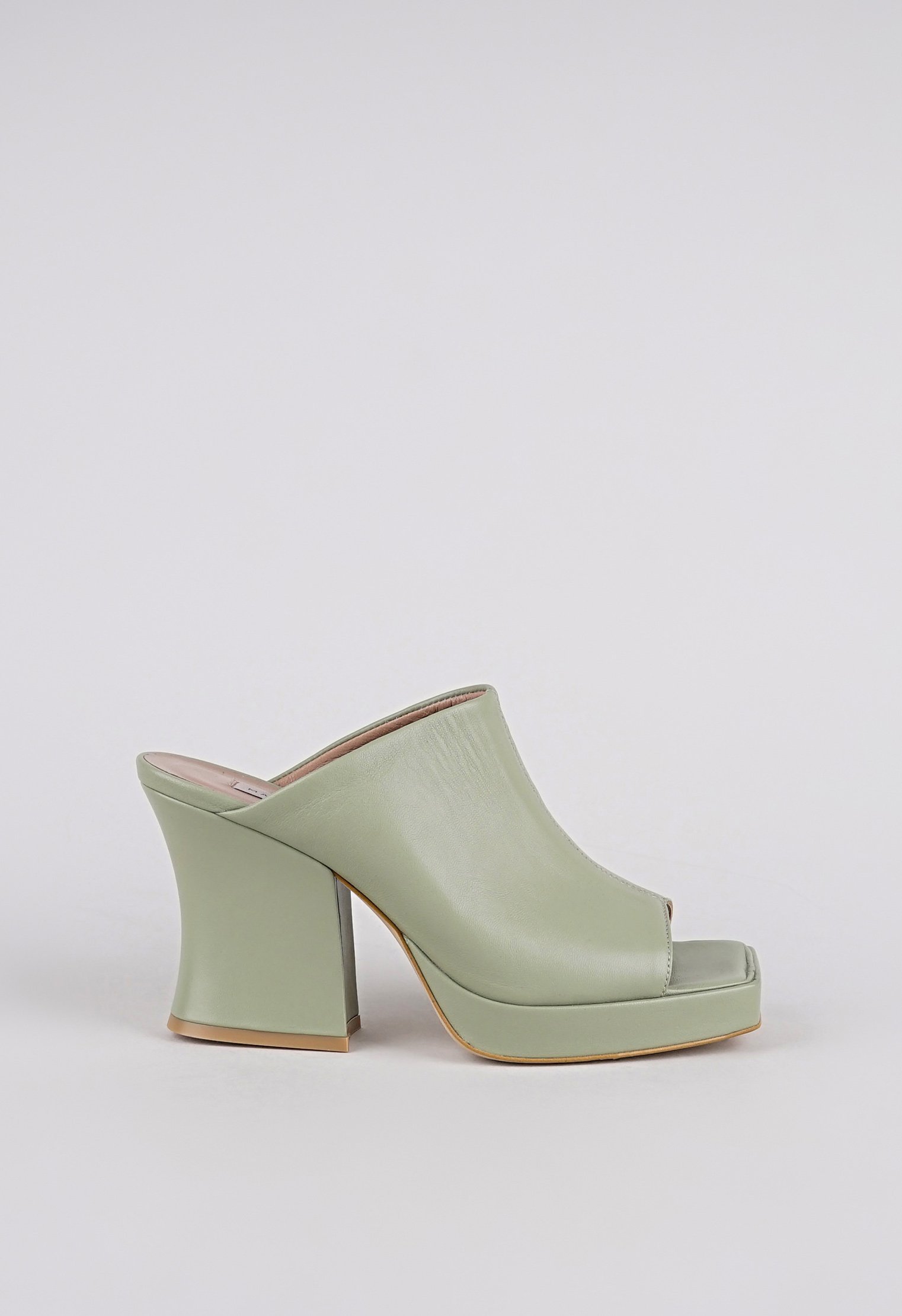 Сабо Mario Berlucci Сабо Mario Berlucci