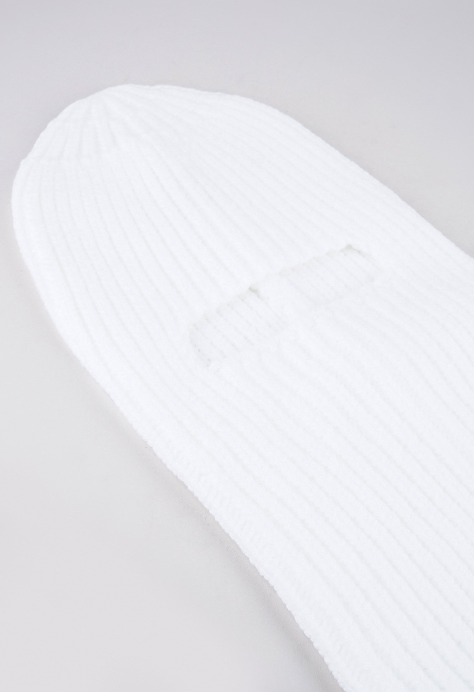 Головные уборы GENIOUS Головные уборы GENIOUS