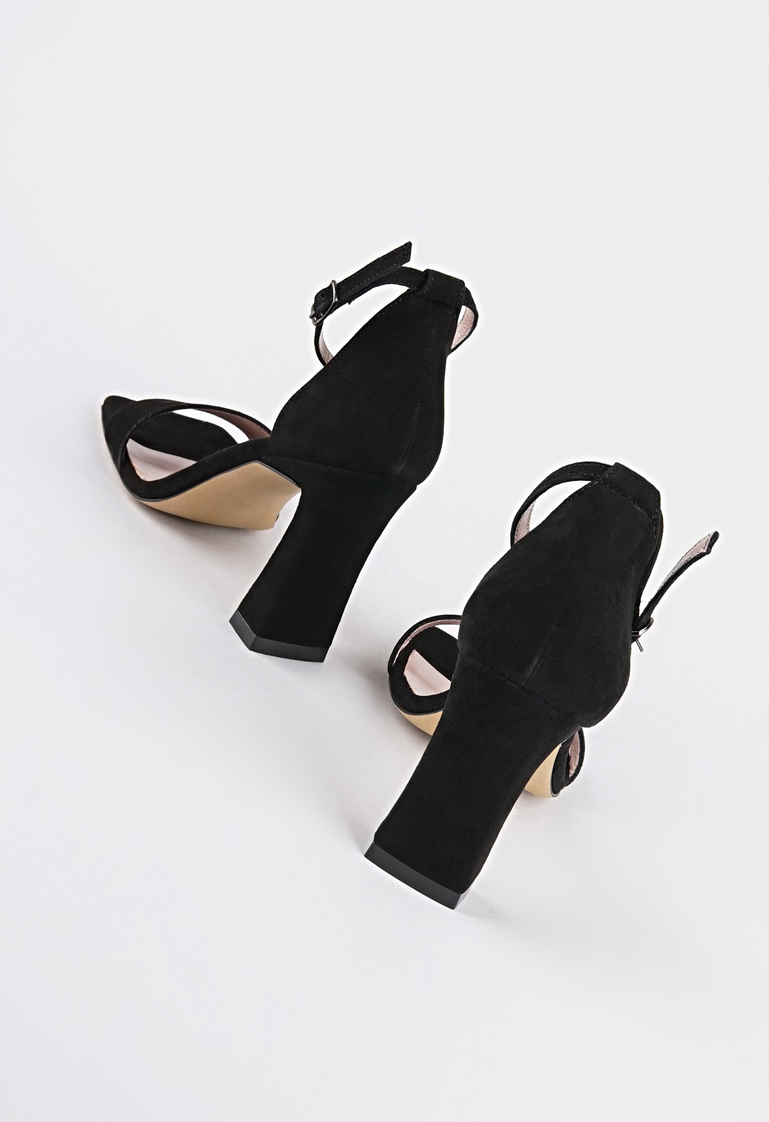 Босоножки на каблуке Mario Berlucci Босоножки на каблуке Mario Berlucci