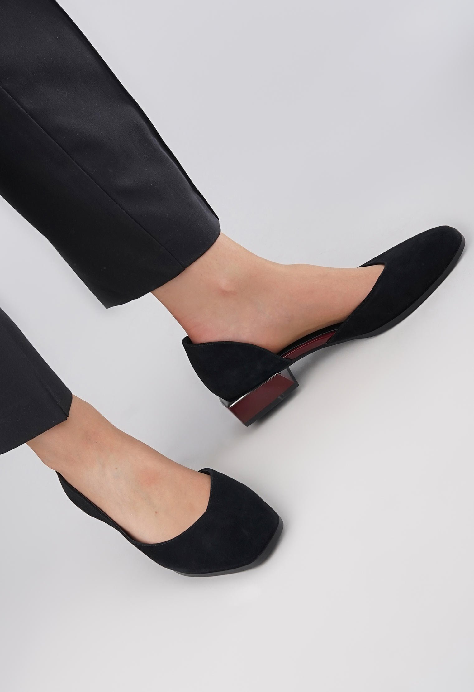 Туфли на низком каблуке Mario Berlucci Туфли на низком каблуке Mario Berlucci