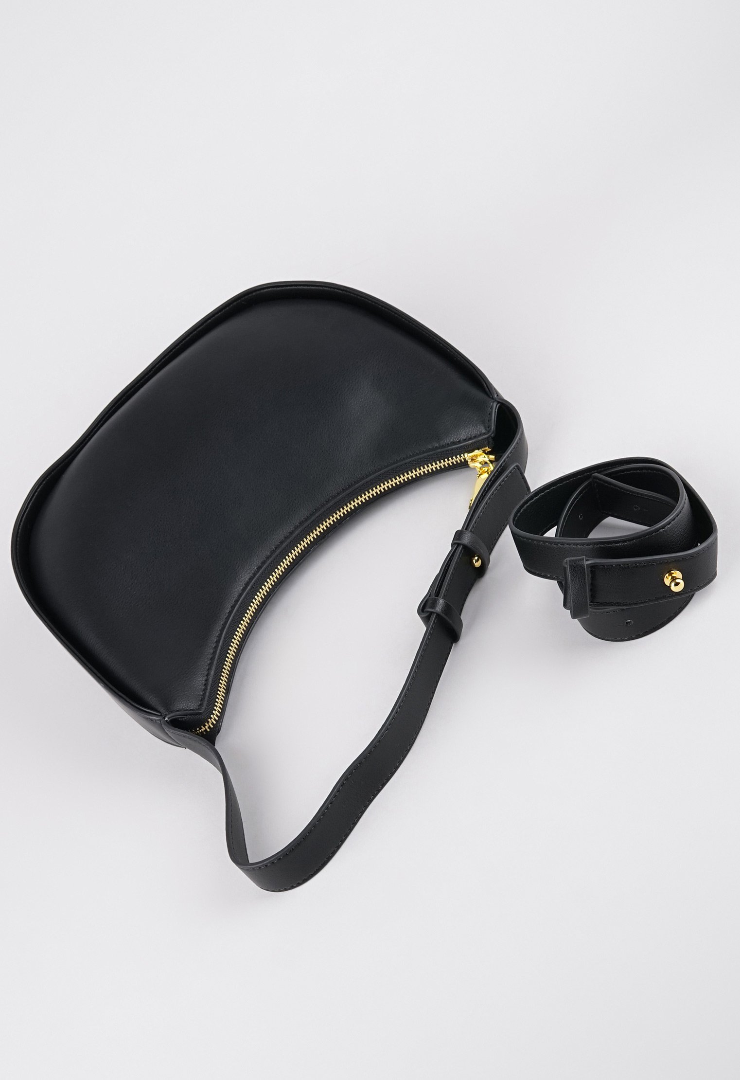 Сумки с ручками Mario Berlucci Сумки с ручками Mario Berlucci