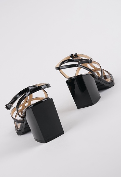 Босоножки на каблуке Mario Berlucci Босоножки на каблуке Mario Berlucci