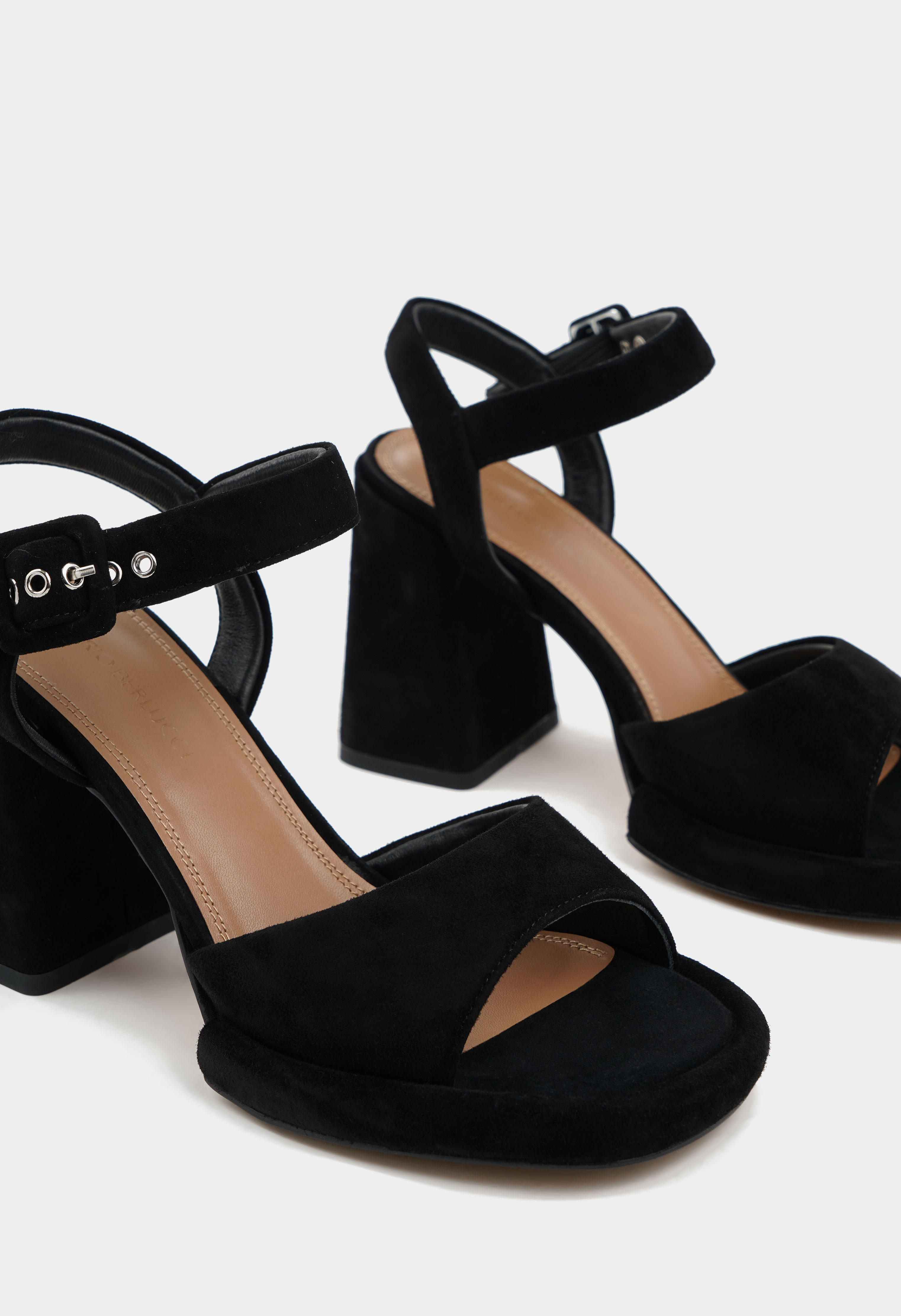 Босоножки Mario Berlucci Босоножки Mario Berlucci