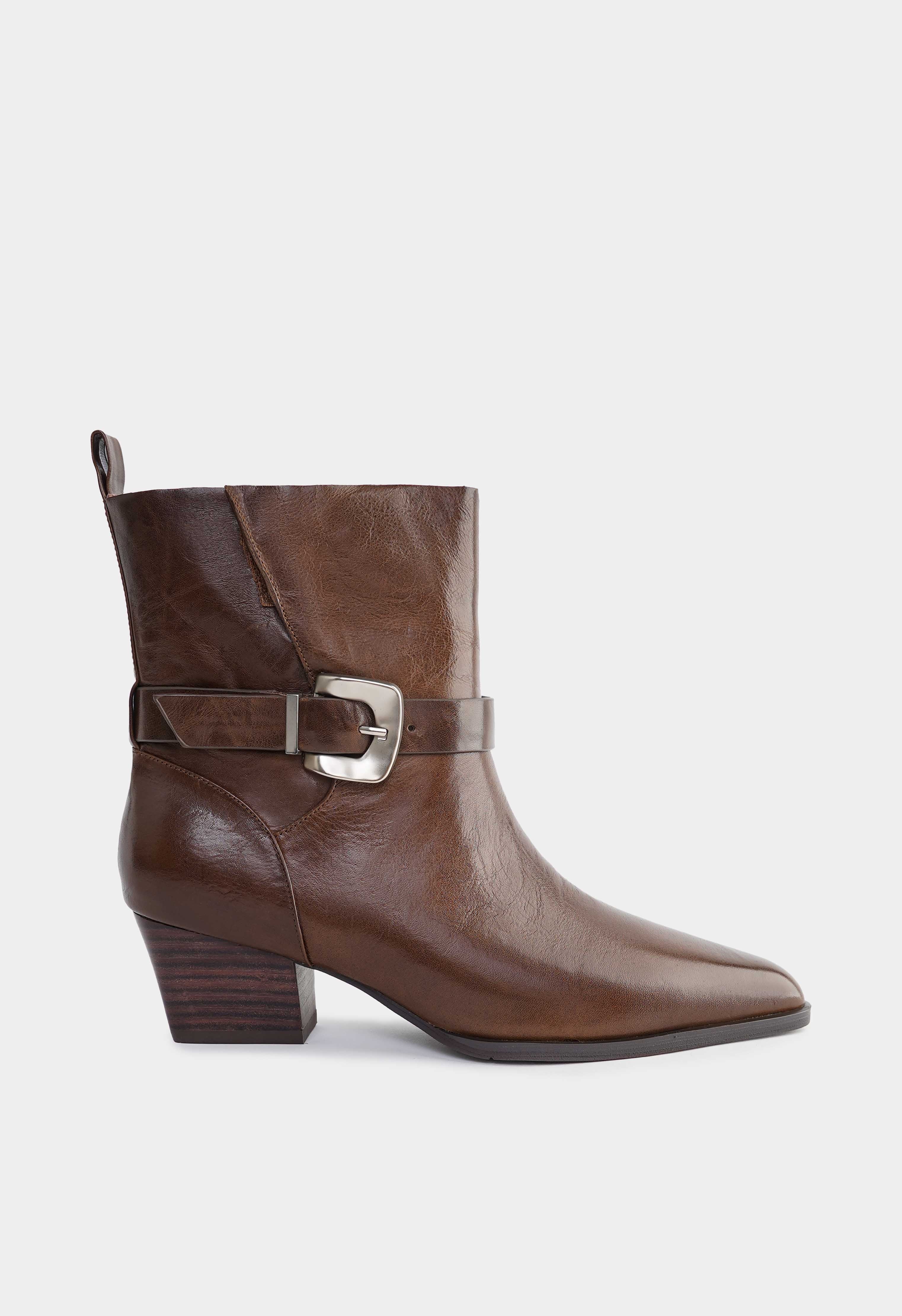 Mario Berlucci 2-J29