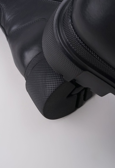 Mario Berluchi  Mario Berluchi