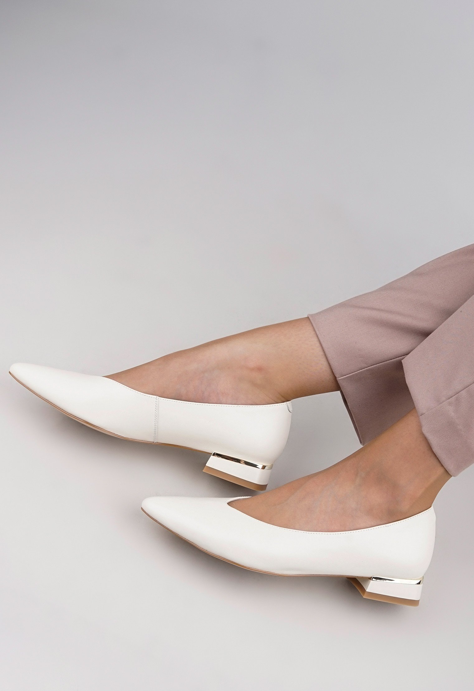 Туфли на низком каблуке Mario Berlucci Туфли на низком каблуке Mario Berlucci