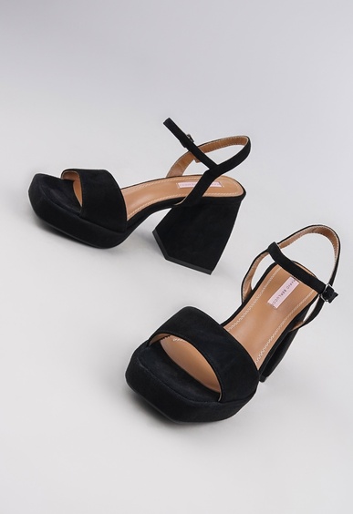 Босоножки на каблуке Mario Berlucci Босоножки на каблуке Mario Berlucci