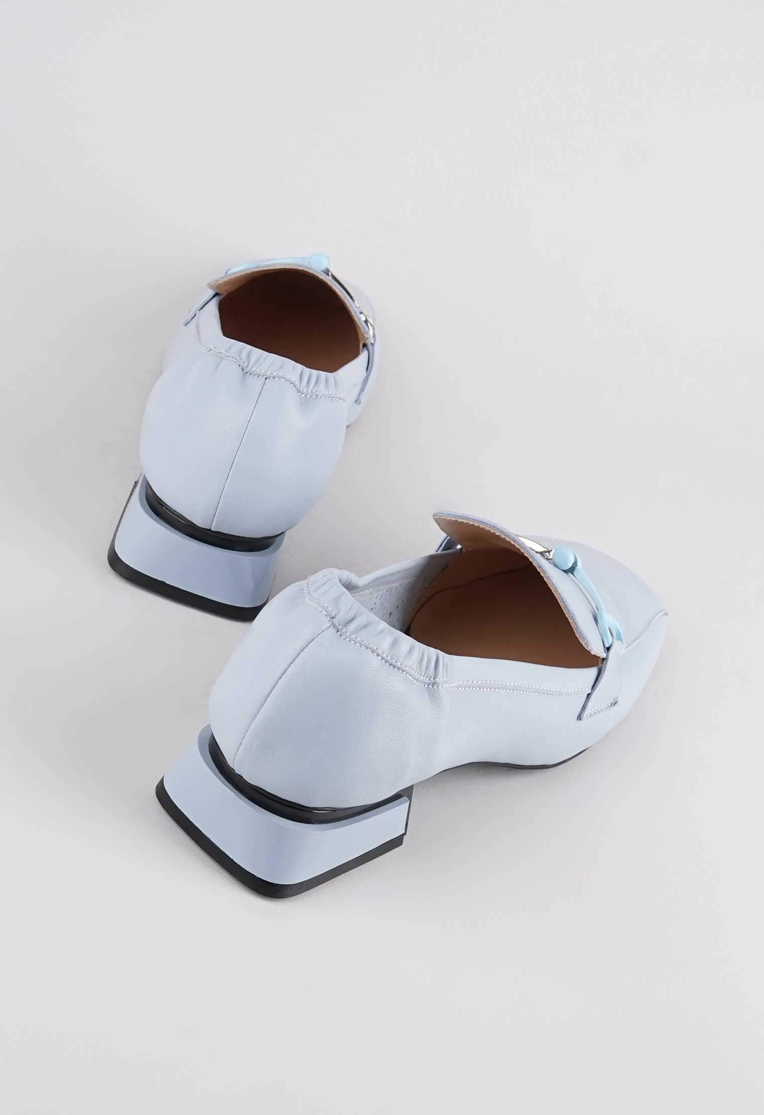 Туфли на низком каблуке Mario Berlucci Туфли на низком каблуке Mario Berlucci