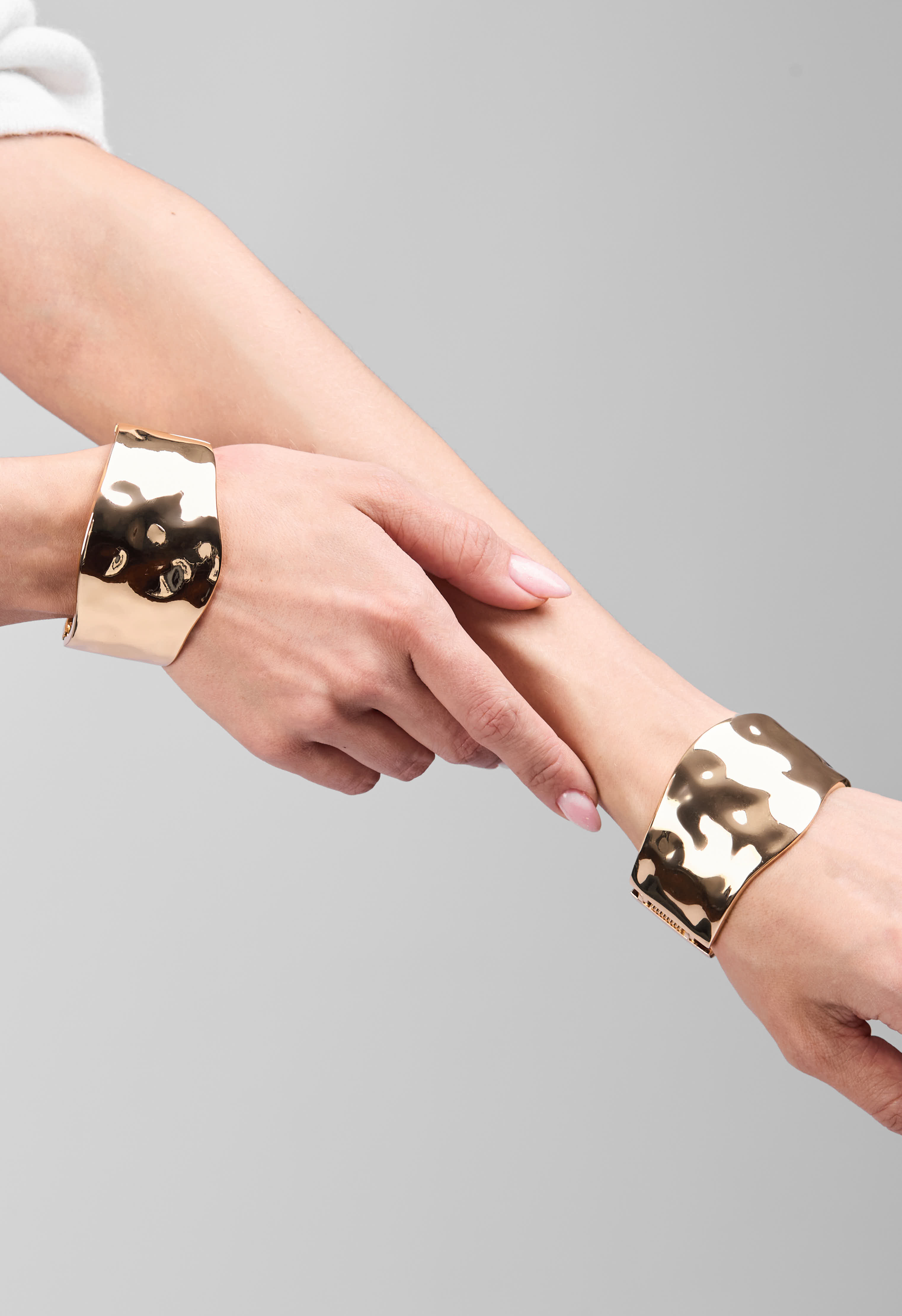 Браслеты Браслеты