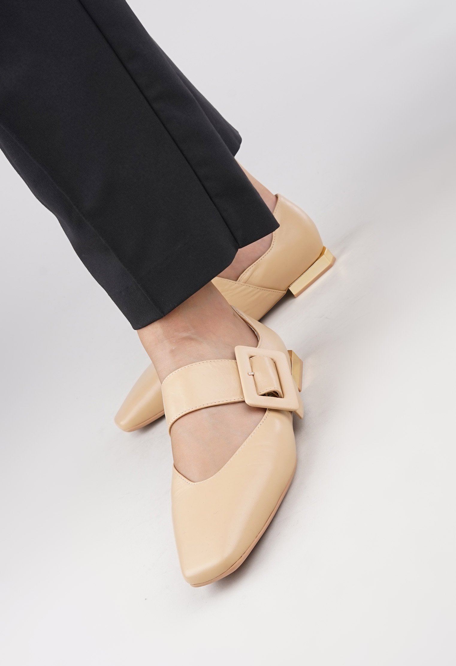 Туфли на низком каблуке Mario Berlucci Туфли на низком каблуке Mario Berlucci