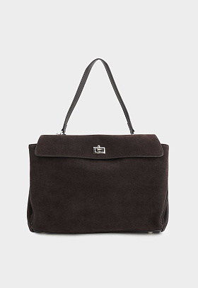 Коричневый