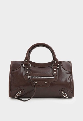 Коричневый