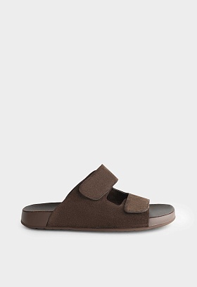 Коричневый